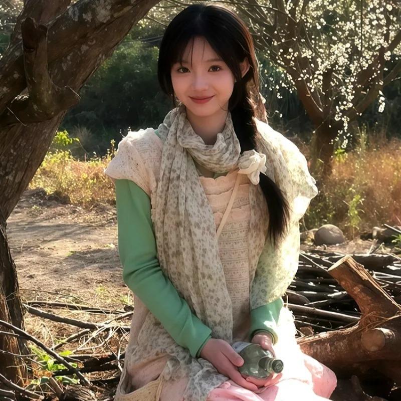 Pastoral Forest Floral Tiny Square Scarf Spring Summer Korean Lightweight Sun Protection Shawl Silk Neck Wrap Accessory Women