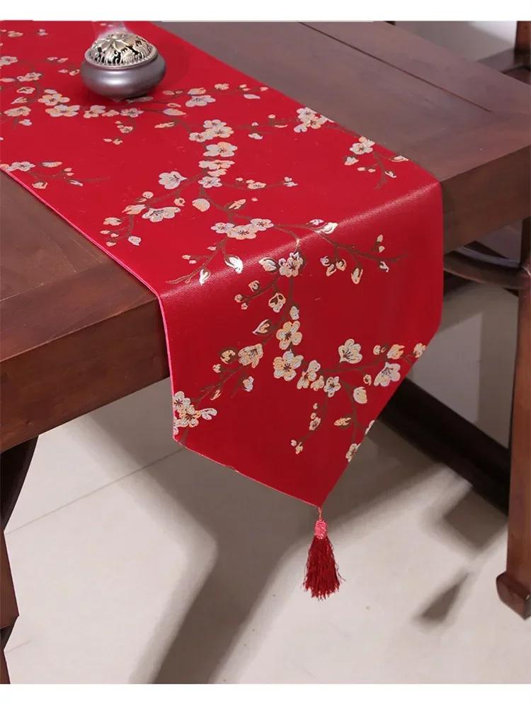 Classical New Chinese Style Birds and Flowers Table Runner Red Embroidery Table Flag Decoration for Wedding Party with Tassels