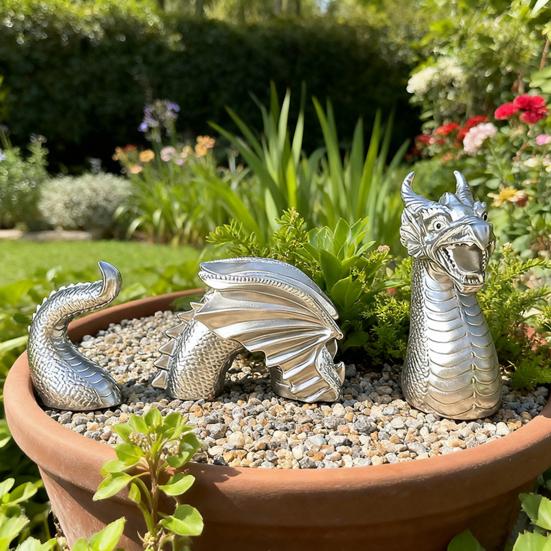 Gothic Dragon Garden Statue 3-Section Dragon Figurine Weatherproof Outdoor Art Dragon Sculpture for Home Patio Yard Lawn Courtyard Decoration