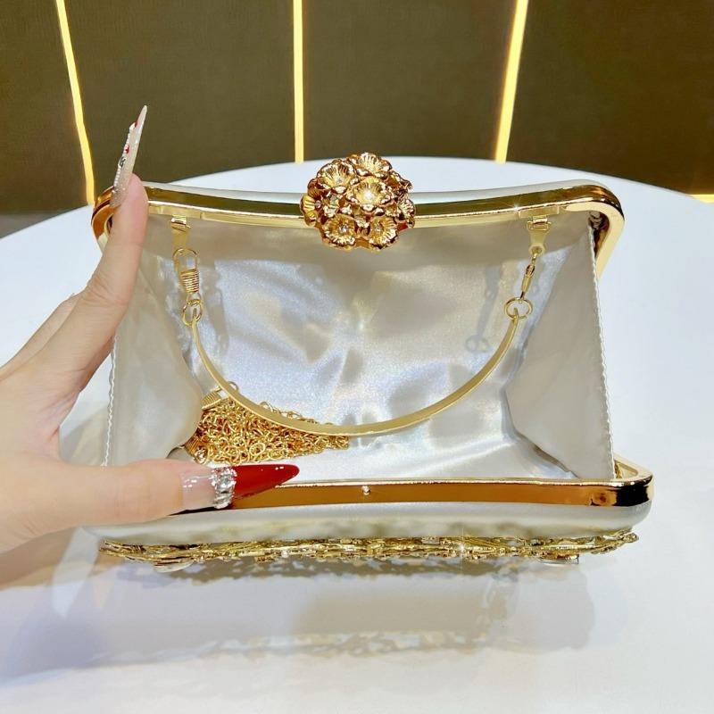 Dinner Bag, Bride's Hand Handbag, Vintage Lady's Handbag, Women's Crossbody Bag