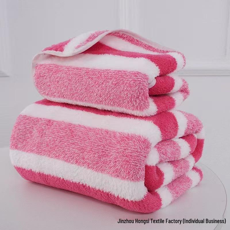 Zweifarbige gestreifte Korallenfleece Badetuch-Set - Weich & Saugfähig.