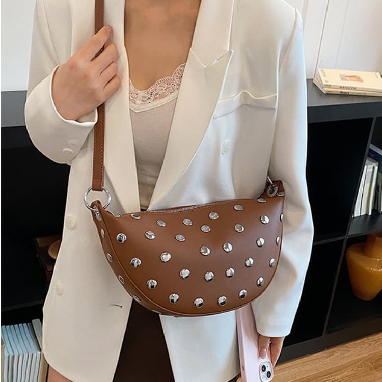 Rivet Crescent Armpit Bag Shoulder Messenger Women's Bag