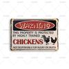 Vintage Warnmetallblechschild Hühner Eigentum geschützt Trainierte Metallschilder für Bauernhof Bar Garten Haus Wanddekor Plakette