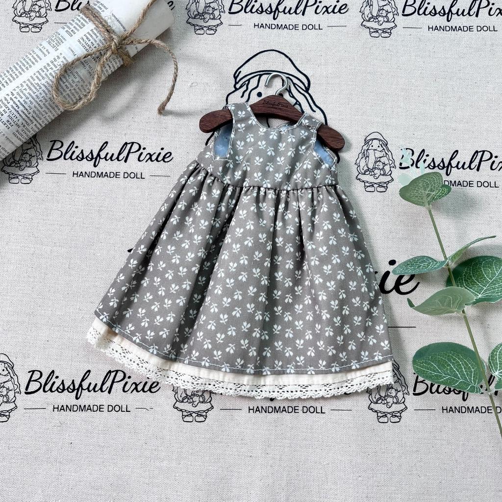 BlissfulPixie Handmade Waldorf Doll Clothes Set with Beautiful Perfect for Christmas or Birthday Gift Lenka Clothing Accessories (30cm) Box, Girls, -