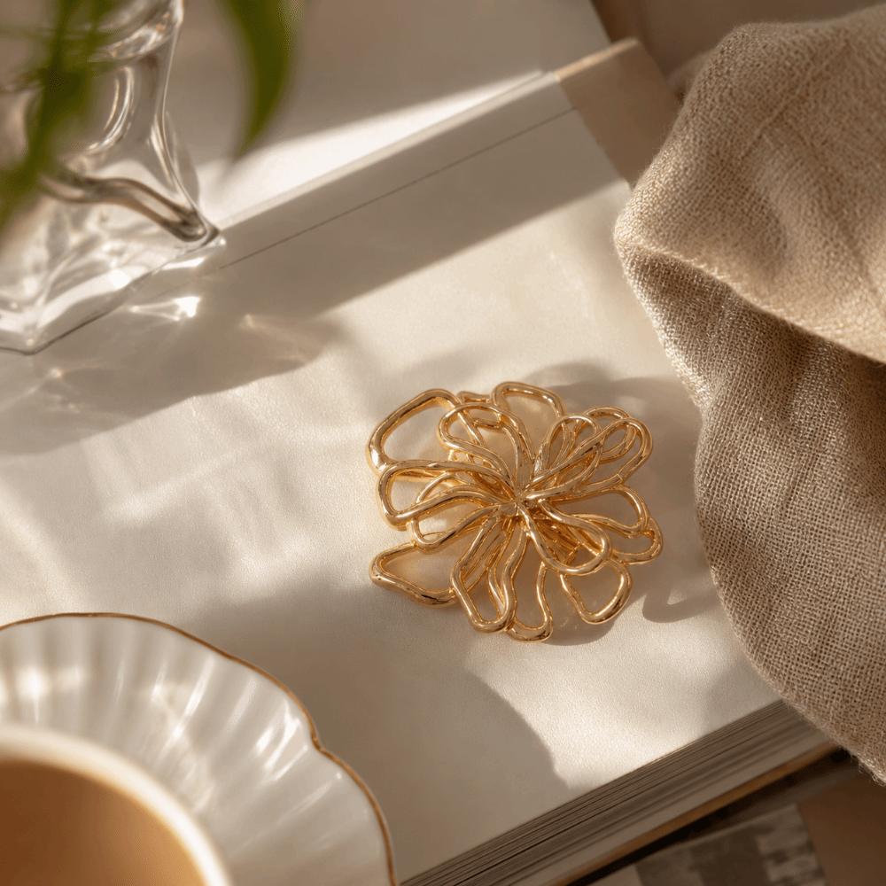Oversized Flower Brooch Suit Coat Jewelry Women Brooches Elegant Flower Badge Pin Formal Occasion