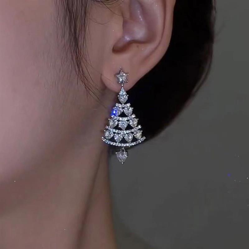 Huitan Sparkling Women Drop Earrings Christmas Tree Design Full Shiny CZ Aesthetic Festival Accessories Party Jewelry for GiftGood Product