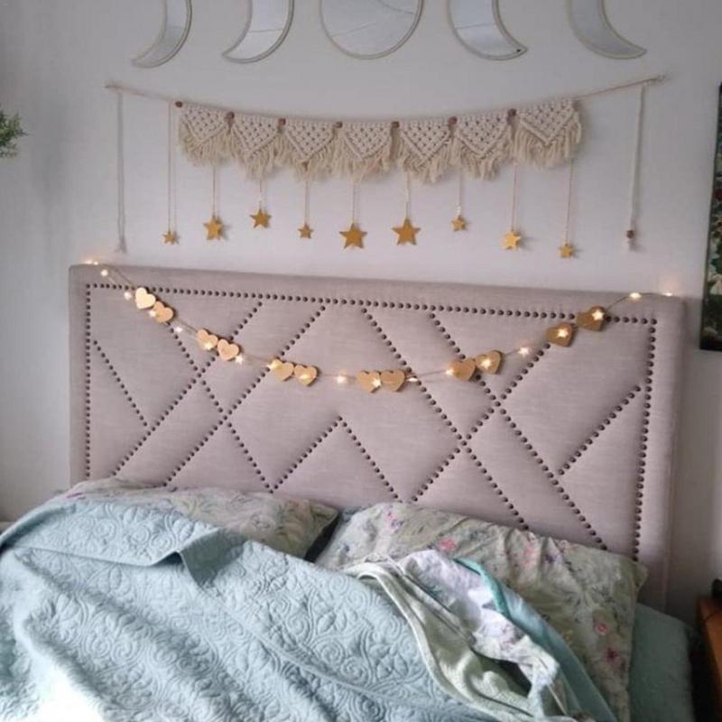 Hand-woven Boho Macrame Tapestry Wall Macrame Macrame Garland Banner with Wood Beads Home Wall Art Decoration for Apartment