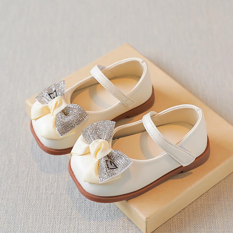 Spring girls' little leather shoes, princess shoes for baby girls, children's single shoes with bows and black rhinestones