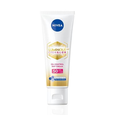 Luminous Even Glow SPF 50 Tagescreme für das Gesicht mit UV-Schutz, Ölkontrolle, Reduzierung dunkler Flecken, Feuchtigkeitscreme 40ml