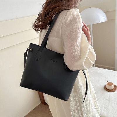 Large Capacity Solid Color Simple 2025 New Casual Foreign Style Retro Fashion Texture Tote Shoulder Armpit Bag