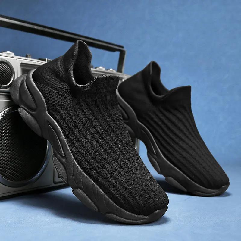 Mode Herren Skateboardschuhe Koreanische Edition Atmungsaktive Socken Mode Laufen Original Herren Skateboarding Sport Schwarz Herrenschuhe