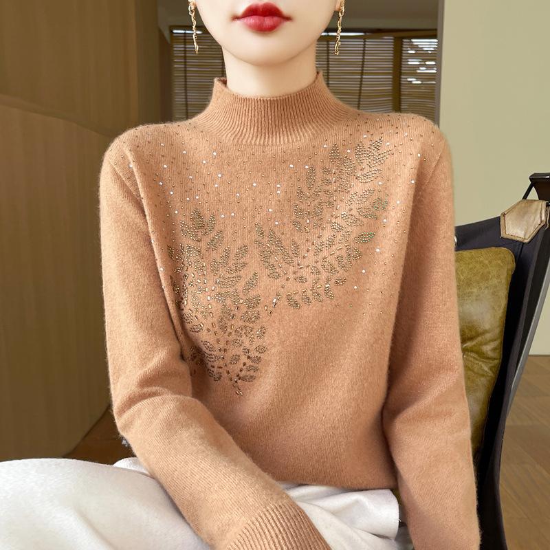 Casual Autumn and Winter Pullover Sweater Women's Round Neck Knitted Slim Bottoming Shirt