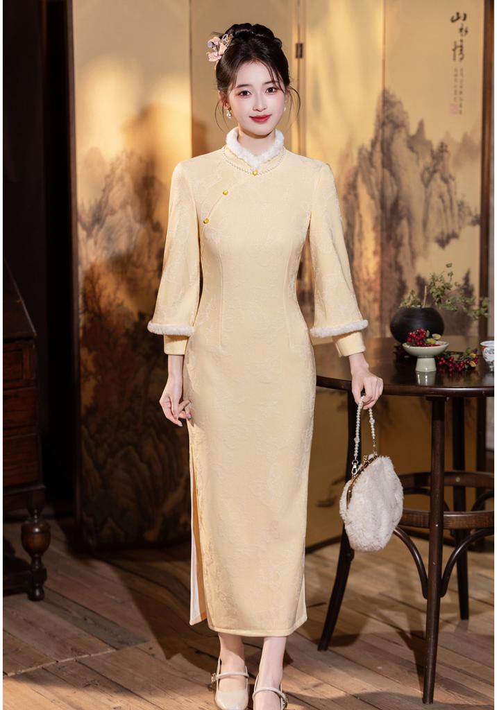 Yellow Winter Cheongsam High-end Atmosphere Improved Young Girl Daily Warmth Long-sleeved Cheongsam Temperament Advanced Sense