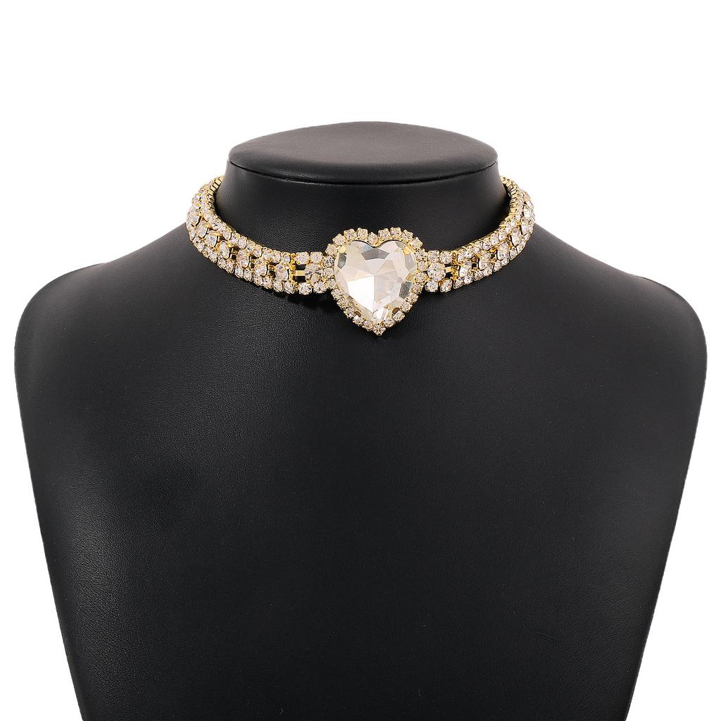Fashion Bling Rhinestone Rose Heart Pendant Choker Necklace for Women Crystal Wedding Party Statement Jewelry