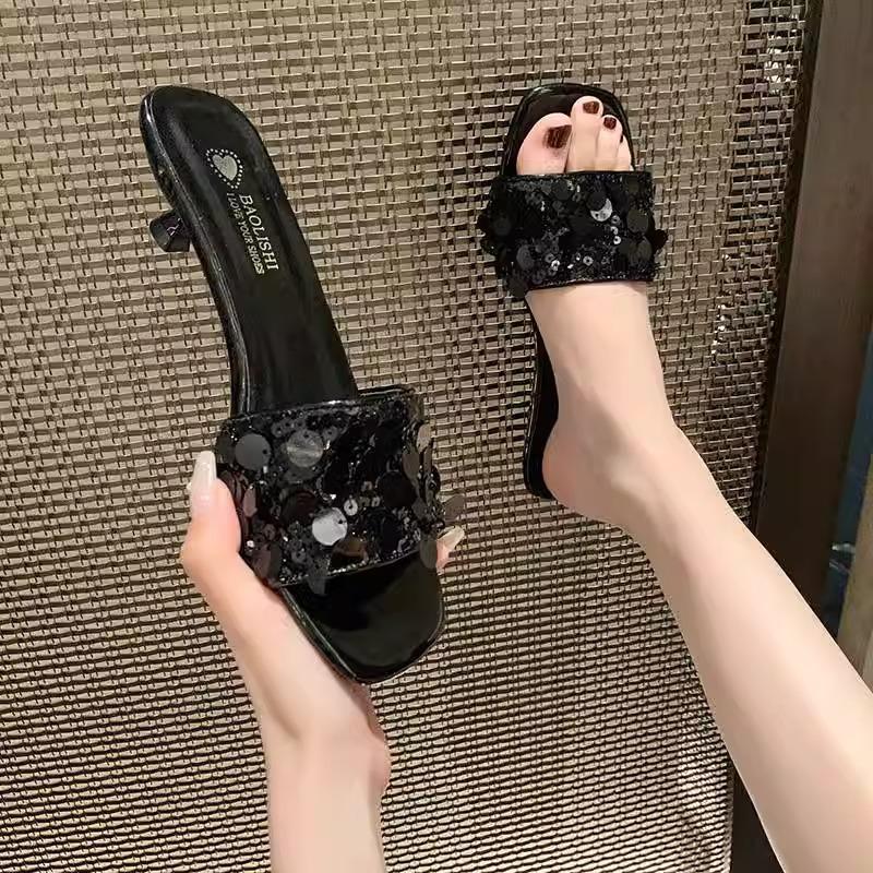 2025 New French Rhinestone Sequined Stiletto Slippers Women's Summer Wear Low-heeled High-end Silver Sandals