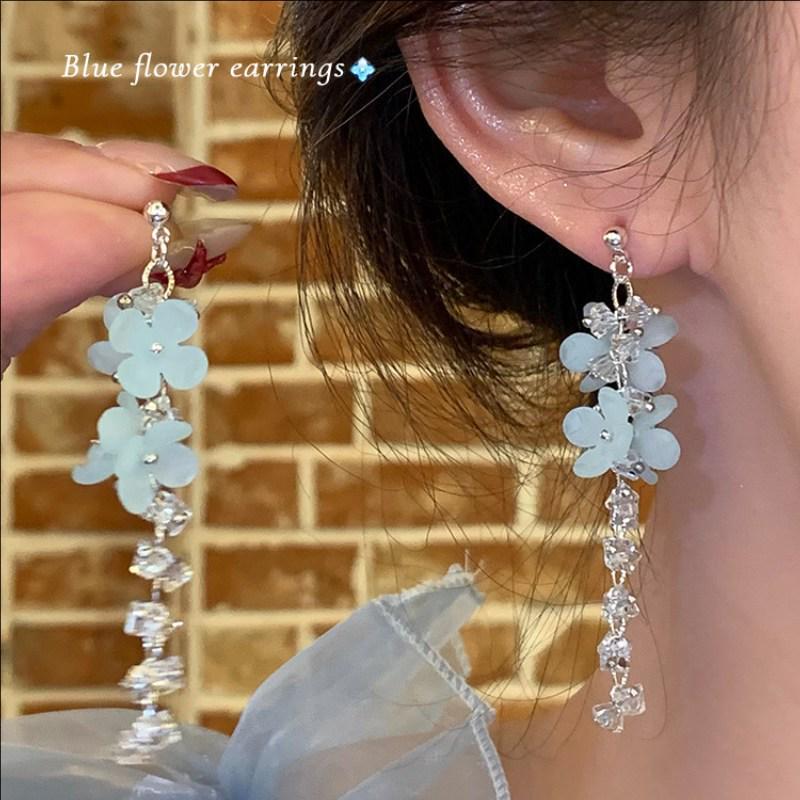 2025 Frühling/Sommer Florale Perlenstecker - Elegante Damen Leichte Luxus Edition