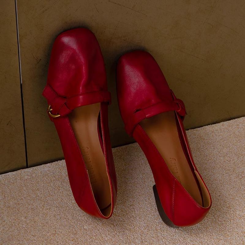 Soft leather version~ soft sole soft surface comfortable women's shoes new red small leather shoes low heel square head light mouth versatile single