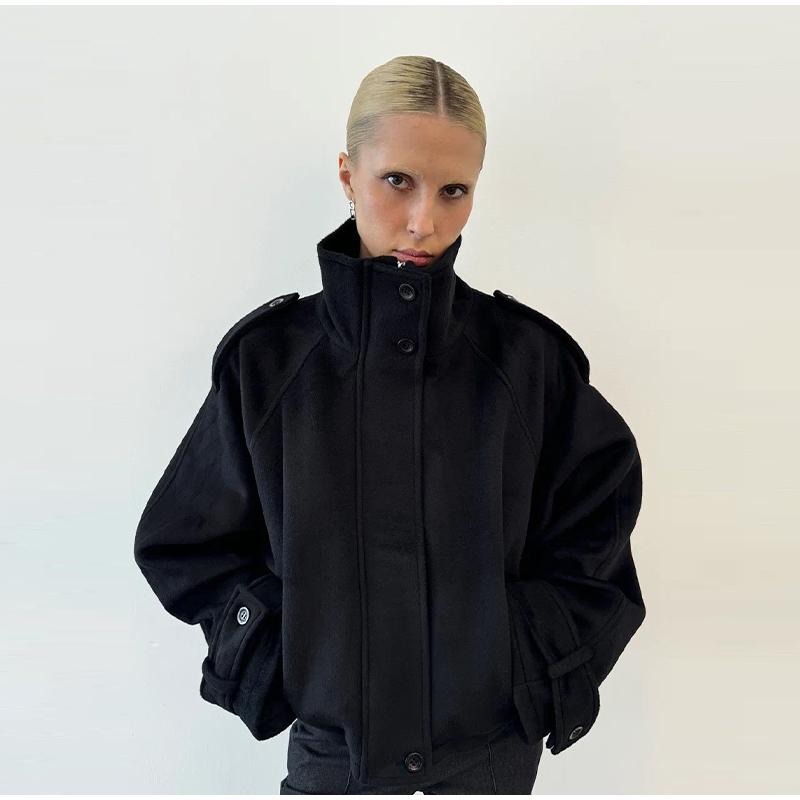 

Шикарные пальто с высоким воротником Женские Пальто со стойкой воротником Длинный рукав На молнии Пуговицы Карман Свободные куртки 2025 Осень Женская Повседневная верхняя одежда M чёрный