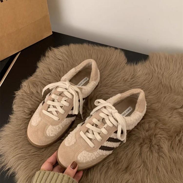 

Retro velvet women s shoes new autumn and winter thick-soled fluffy shoes two cotton flat baseplate shoes cotton shoes 40 песочный