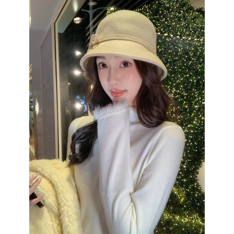 Women s Semi-High Neck Knitted Sweater M