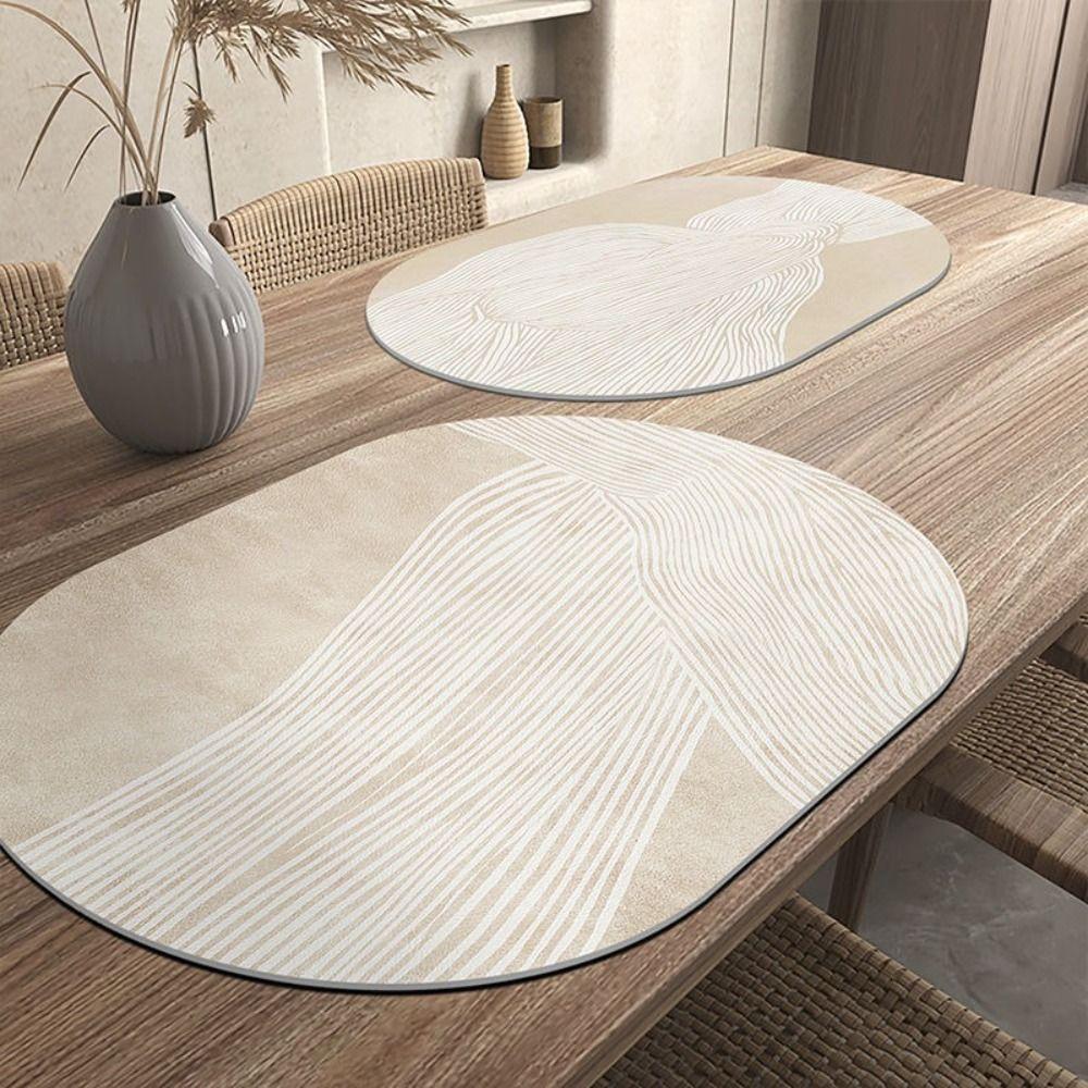Elegante PVC-Wärmedämmmatte Ovale Form Hitzebeständige Tischmatte Wasserdicht Ölbeständig Esstischunterlage Küchentisch