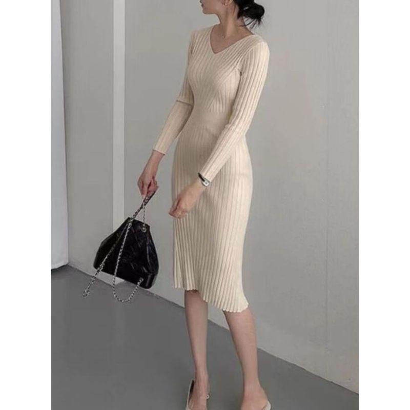 Dress Hong Kong Style Sexy V-neck Waist Hugging Slim fit Sheath Long sleeve Knitted dress Sexy Knit Dress