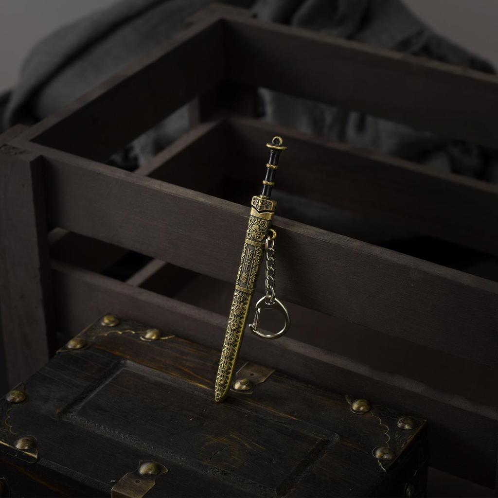 Miniature Yue Wang Goujian Sword 12cm - Ancient Replica Model Ornament (Unsharpened)