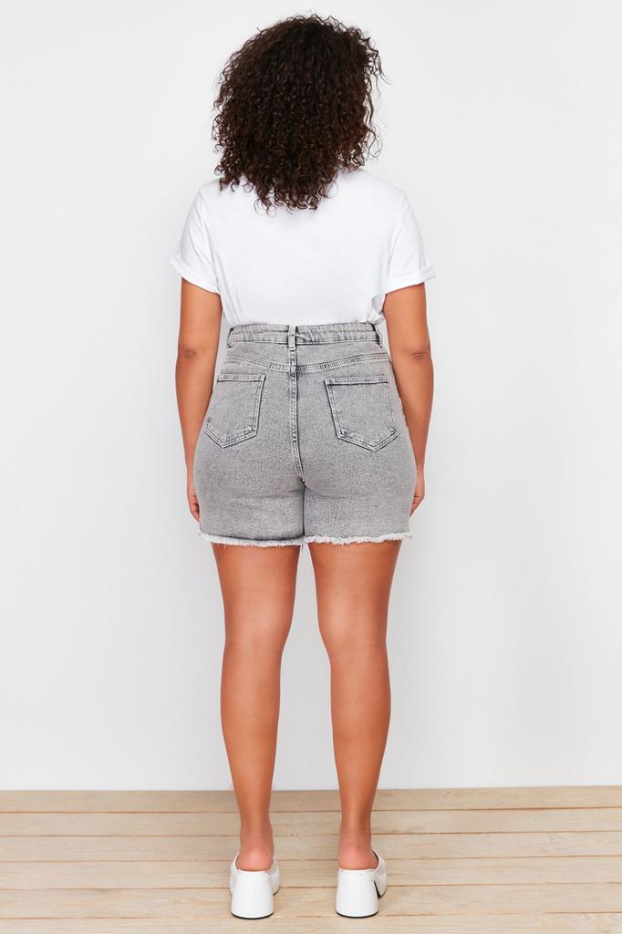 Women's Style Plus Size Gray Pocket and Leg Tassel Detailed Mini Denim Shorts