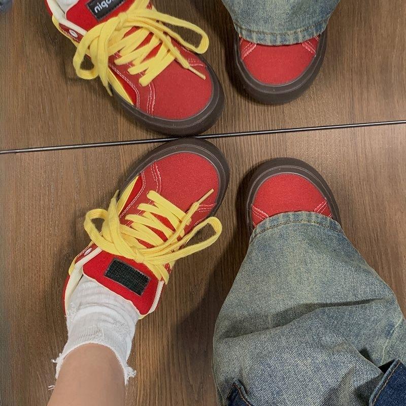 2025 red platform fashion versatile board shoes women's soft sole breathable student single shoes summer new casual sports shoes