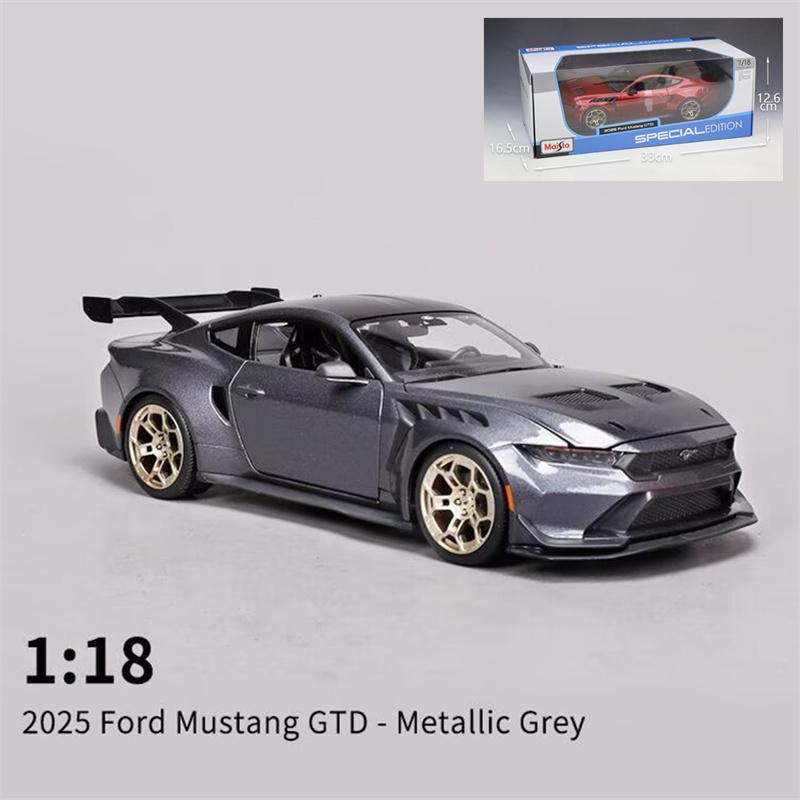 1:18 2025 Ford Mustang GTD Alloy Muscle Sports Car Model Diecasts Metal Track Racing Car Vehicles Model Simulation Kids Toy Gift
