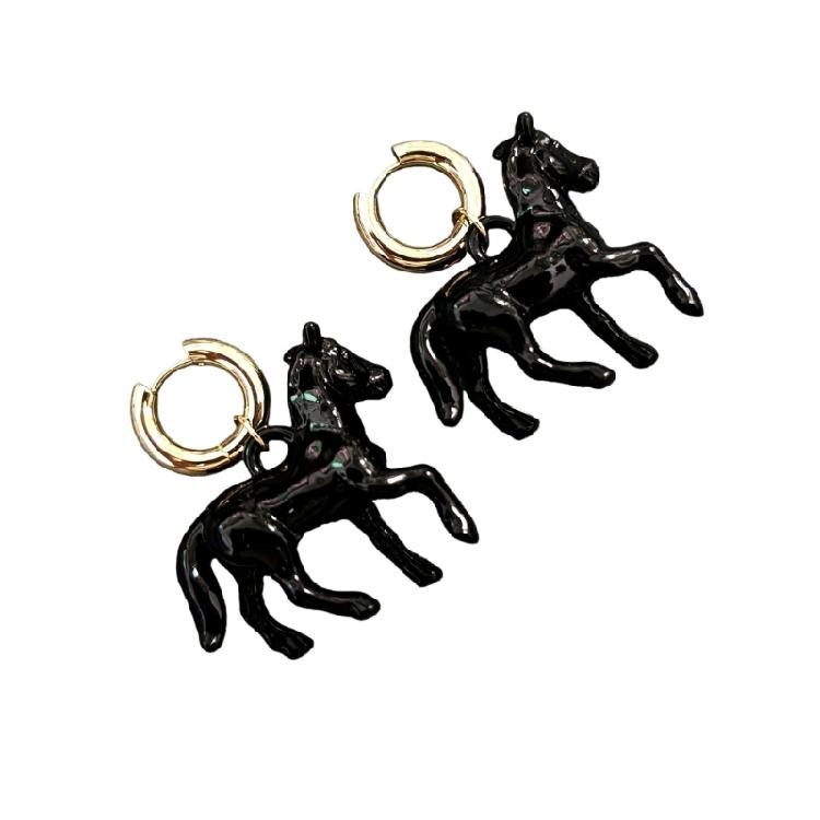 

Elegant Small Horse Drop Earrings Animal Charm Ear Accessories for Casual Wear Fashion Accessory Holiday Jewelry чёрный