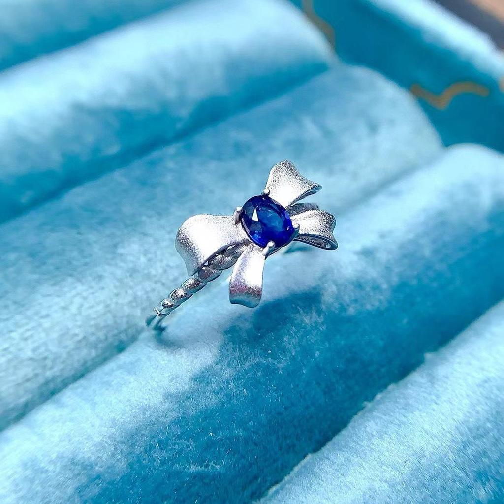 925 Sterling Silber Ring mit natürlichem blauen Saphir, Schlichter Stil, Kleine Größe 4x5