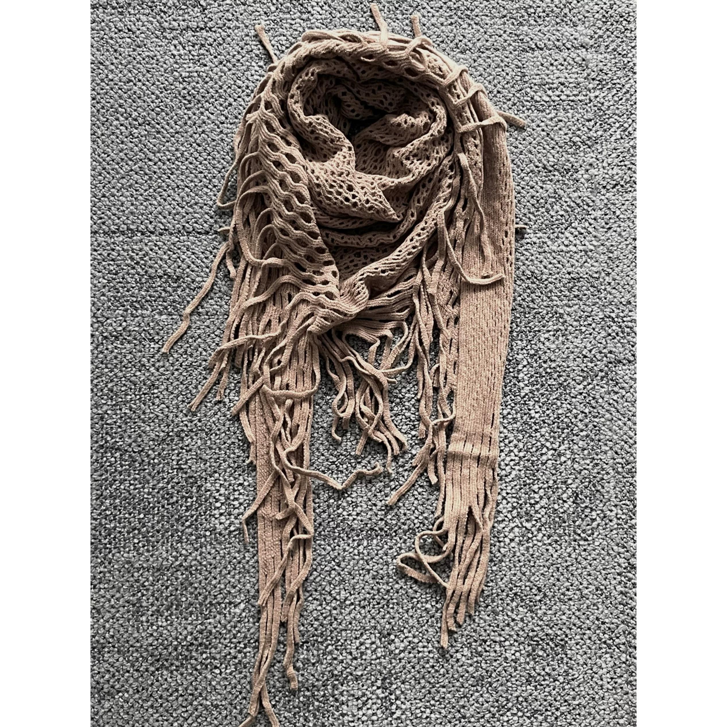 

Hollow Out Tassel Vintage Punk Scarf Men Women Hip Hop Techwear Triangle Shawl Headscarf Autumn Winter Warm Face Mask One Size верблюд