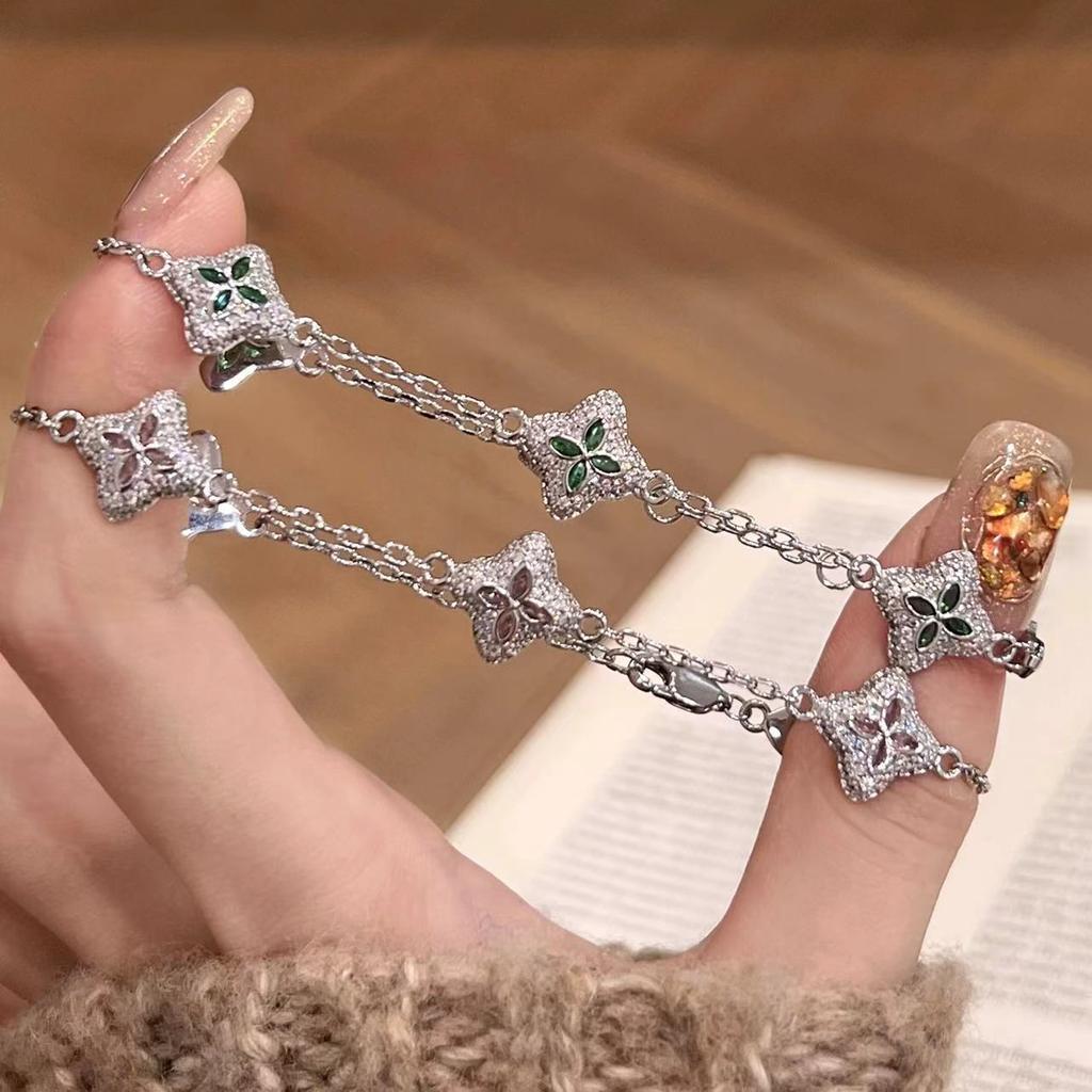 Vintage Antique Light Luxury Thousand Gold Feeling Emerald Pink Diamond Four-Leaf Clover Bracelet High-End Exquisite Design Jewelry