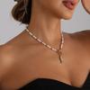 Collana Pendente Creativa a Forma di Pesce Impreziosita da Perle Finte e Perline con Chiusura OT Catena per la Clavicola per Vari Abbigliamenti