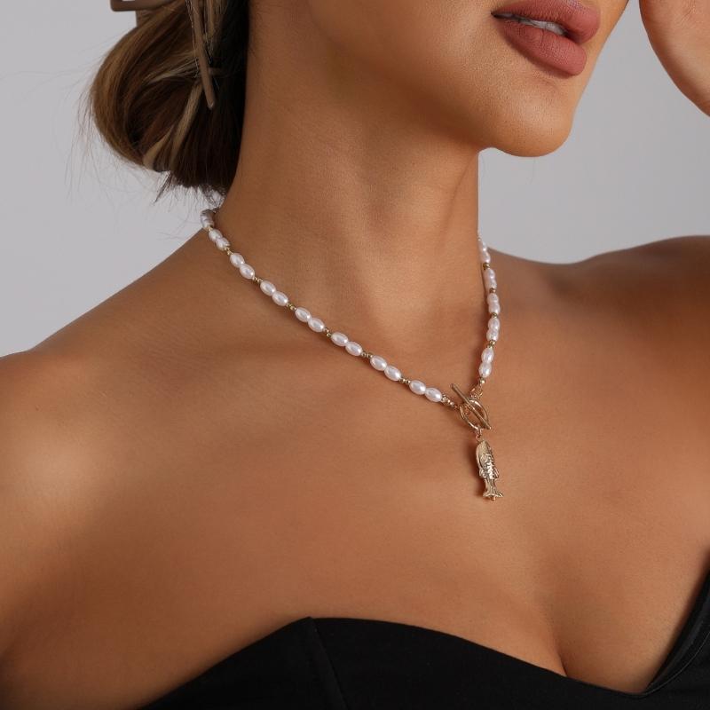 Collana Pendente Creativa a Forma di Pesce Impreziosita da Perle Finte e Perline con Chiusura OT Catena per la Clavicola per Vari Abbigliamenti