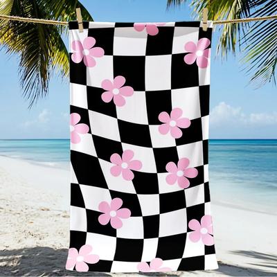 Cute Retro Checkered Pink Floral Bath Towel Sand Resistant Soft Lightweight Towel for Outdoor Pool Camping Holiday Bath