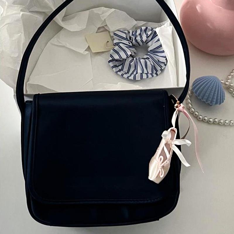 1PC ballet shoes exquisite and cute pendant mini cute simulation shoe shape keychain mini