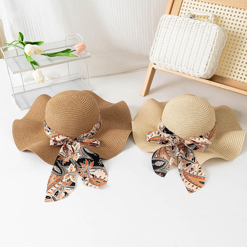 Fashionable Summer Sun Hat For Women With Round Top And Ruffle Edge