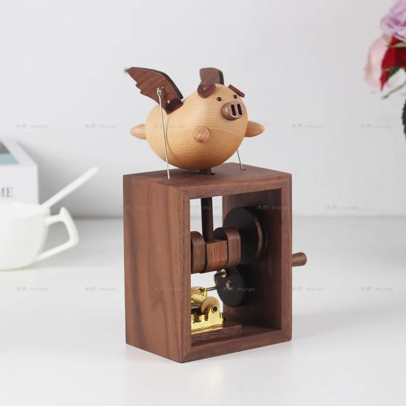Little Flying Pig Handheld Music Box Birthday Gift for Girlfriend Creative Decoration Home Gift Flying Pig Music Box