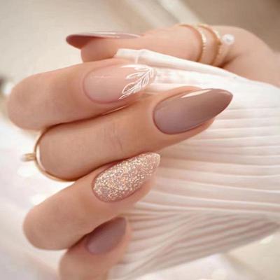 Unhas Nude Café Gradiente de Amêndoa de Luxo: Chic Arte de Unhas Usável para Outono/Inverno