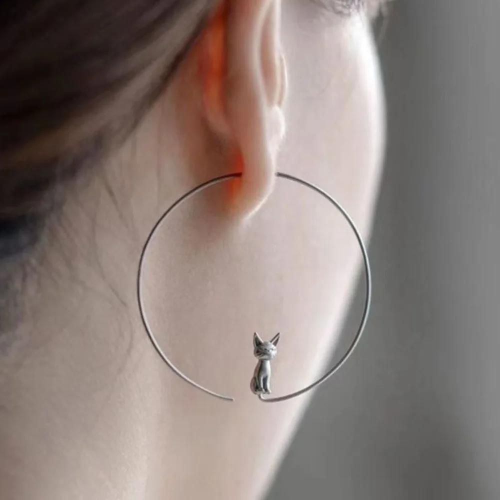 Exquisite Creative Cartoon Stereo Sliver Color Kitten Cat Big Hoop Earring for Women Personality Cute Animal Pets Jewelry Gift