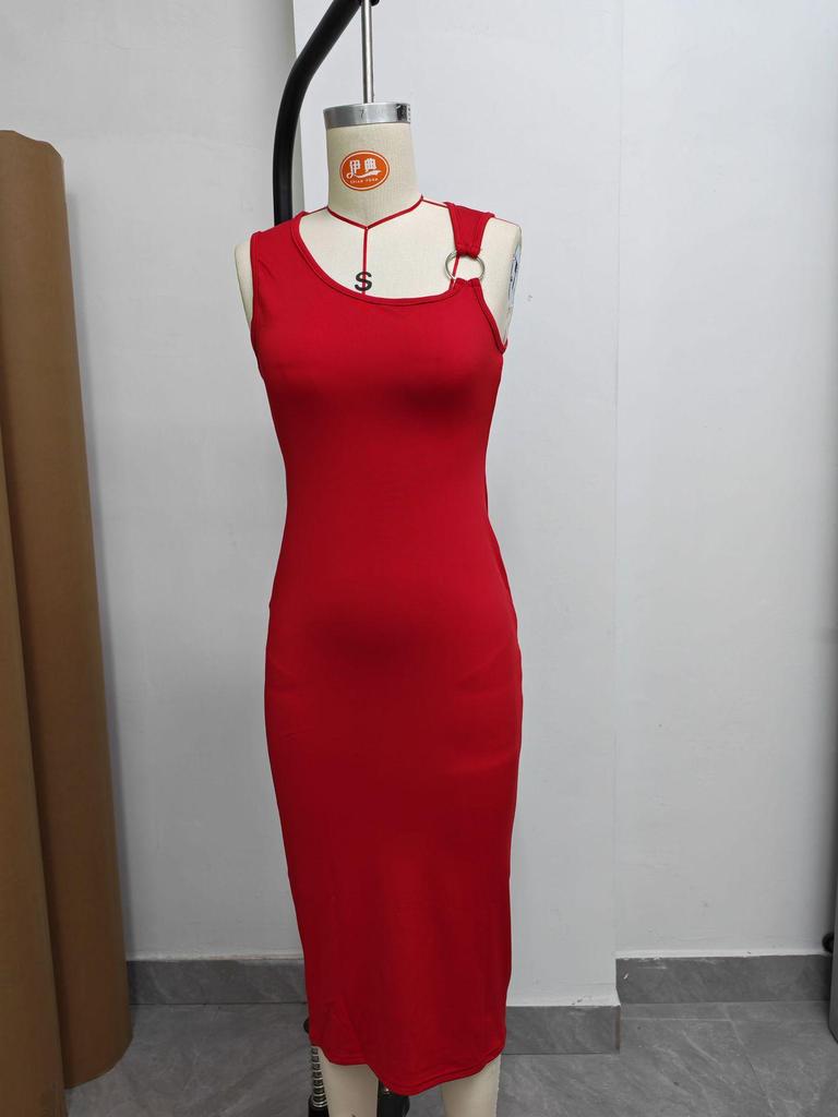 Chic Européen: Robe sexy sans manches moulante pour femme