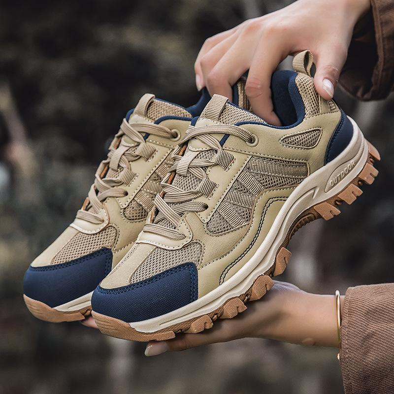 Spring and Autumn new hiking shoes women's versatile non-slip low-top soft-soled breathable men's outdoor hiking and cross-country running shoes