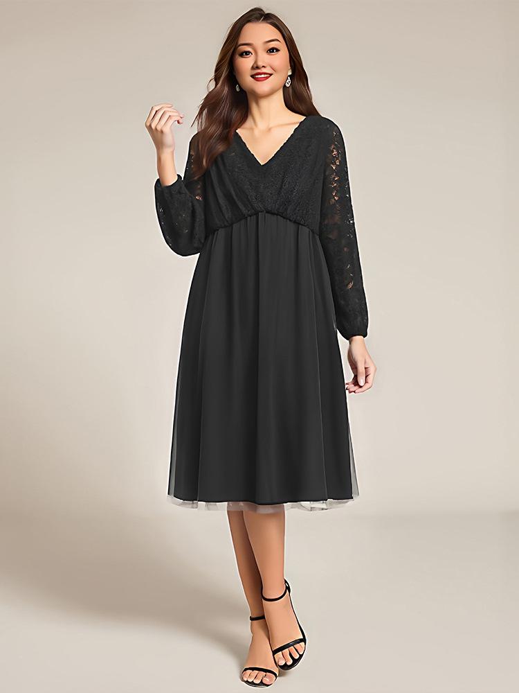 Plus Size Women's Mesh Lace Long-Sleeve Dress for Spring & Fall – Stylish Evening Gown for Slightly Plump Figures