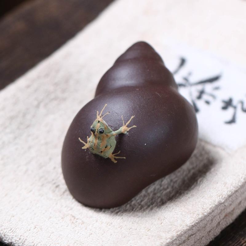 Purple Sand Tea Pet Water Spray Frog Snail Small Ornament Handmade Snail Tea Set Tea Tray Sculpture