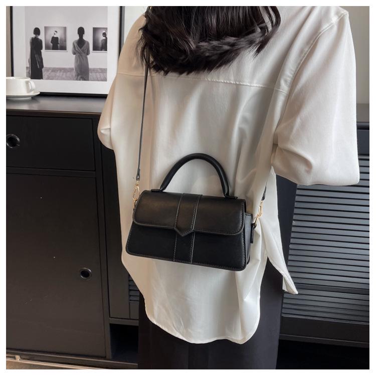 2025 Versatile Women's Textured Shoulder Bag - Retro Handbag & Small Square Messenger