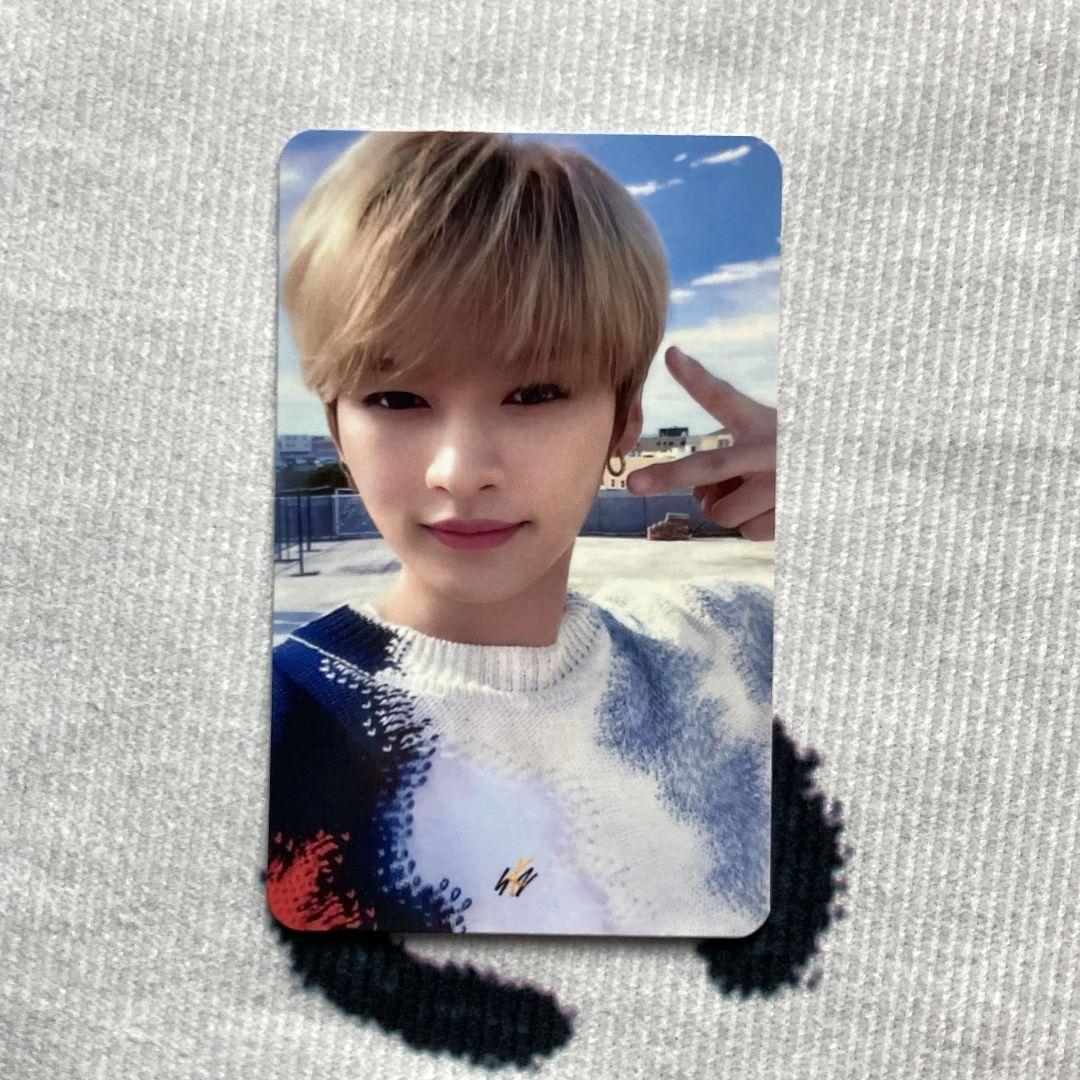 

[Б/У] Reno Stray Kids YELLOW WOOD Лимитированное издание Фотокарточка Санока