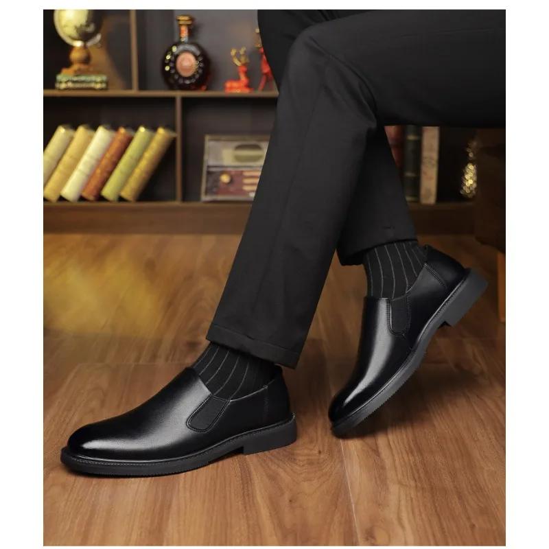 FashionDesigner New Male Loafers Spring Autumn Fashion Non-slip Breathable Shoes Man Lightweight Black Casual Men's Leather Shoes