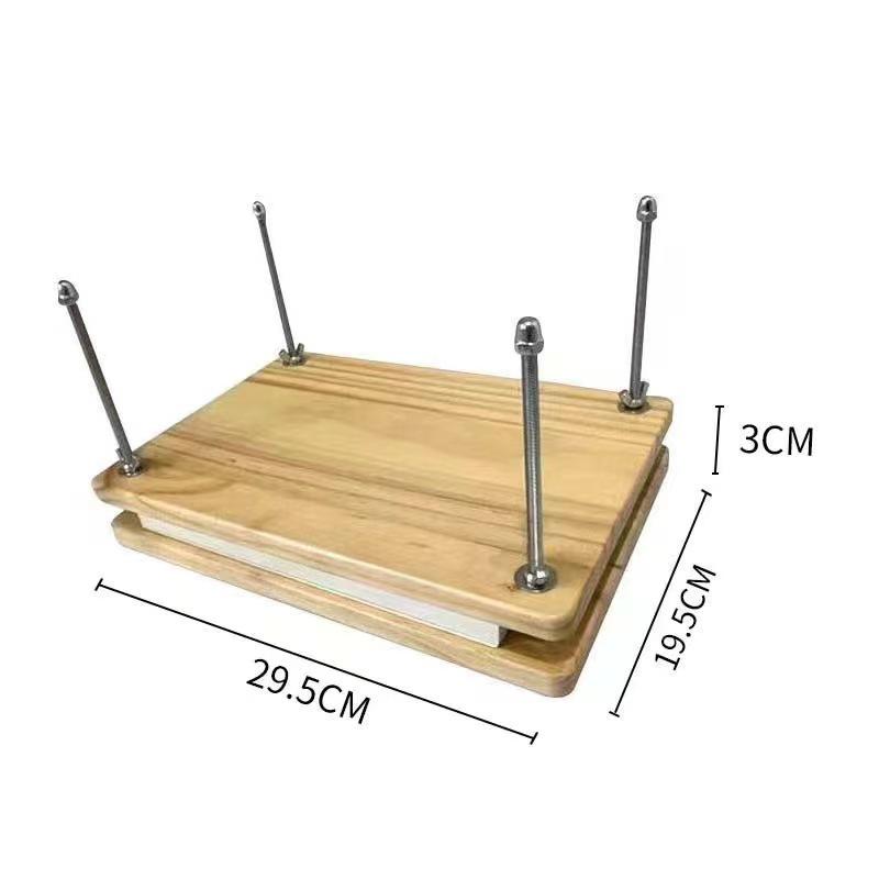 Dřevěný knižní lis pro domácí restaurování a opravu knih